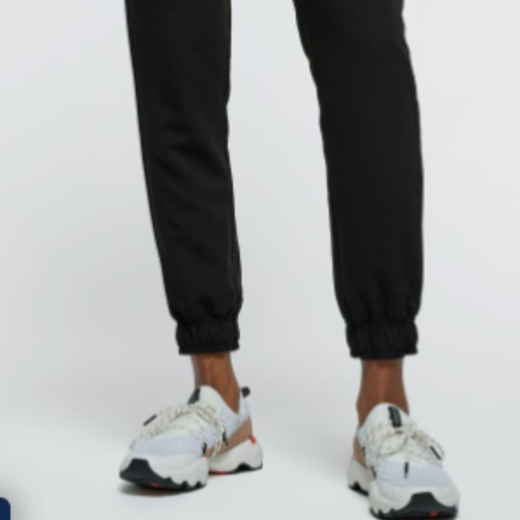 Jaanuu women's scrub set - black - Picture 4 of 5